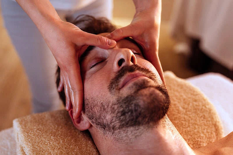 EXFOLIATING CLEAR SKIN FACIAL Massage